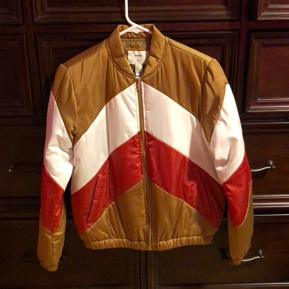 Jacket/ Puffer jacket - Picture 2 of 5